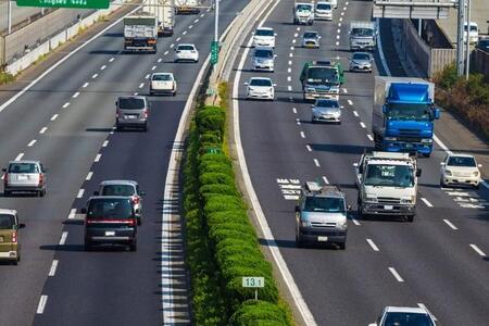 【素朴な疑問】走行距離課税って何?メリットとデメリット、導入の課題について解説します