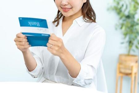 転職検討中の3人に1人「賞与額が高かったから転職を思いとどまった」　転職を思いとどまった支給額は？