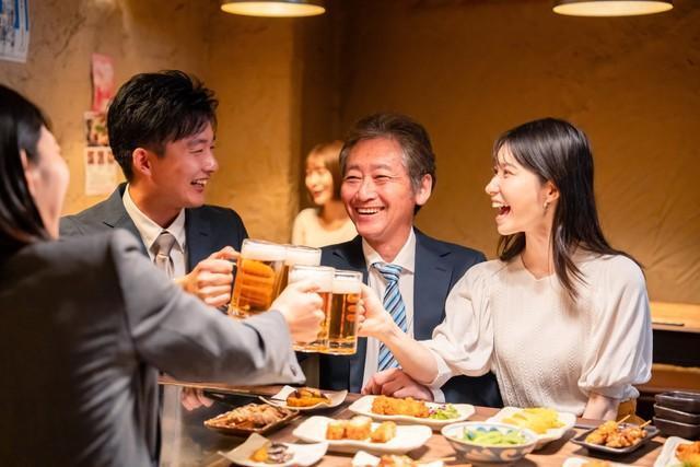 内科医が指摘する長時間飲酒のリスクとは　※画像はイメージです（maroke/stock.adobe.com）