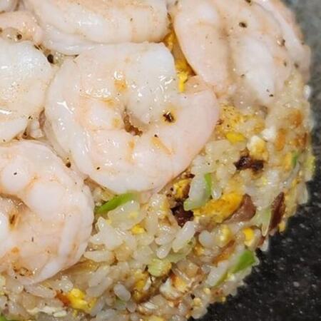 冷蔵庫の残り物が華やかな晩ご飯に！　エンジニア夫の腕前がXで大反響　「めちゃくちゃ美味しそう」「最高や」