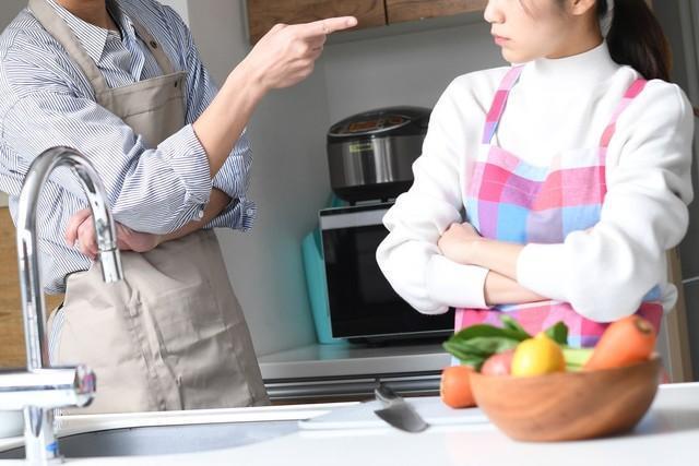 約7割のママが、家族の何気ない一言で「じゃあ、あんたが作ってみろよ！」と思った経験があると回答※画像はイメージです（koumaru/stock.adobe.com/）