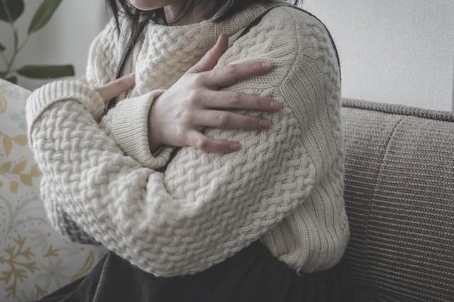 実家の中で特に寒いと感じる場所は？　※画像はイメージです（polkadot/stock.adobe.com）