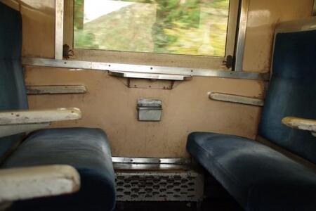 「まさか新宿に売られているとは…令和ぞ…」容器は110円、中身は270円「新幹線で飲んだ」「めちゃくちゃエモい」