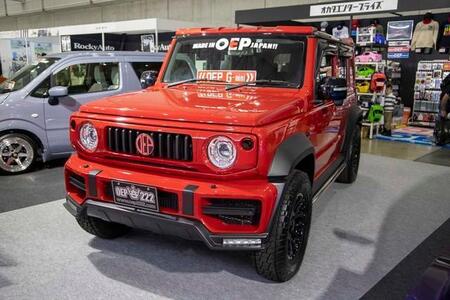 気になったジムニーは「公道走行不可」で「販売可」！？　大径タイヤや化粧ナンバー…夢を見せる「展示仕様車」の意外な実情
