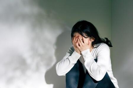 離婚調停中、急死したモラハラ夫……隠していた多額の預金や不動産が発覚！「家を捨てた女に一銭もやるものか」夫親族の嫌がらせに対抗できますか？【弁護士が解説】