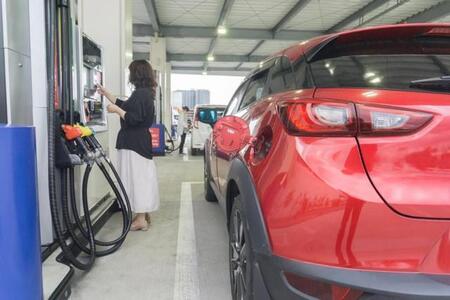 「ガソリン代」節約意識が最も高い都道府県は? 自動車保険料の節約意識は岩手県、車検・メンテナンス費では沖縄県が1位に