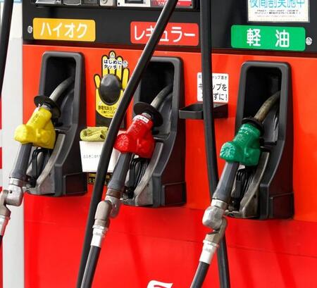 ガソリンスタンドで「静電気で火がついた！？」……自分の行動に“後悔”　セルフ給油で、危険なNG行為【JAF担当者が解説】