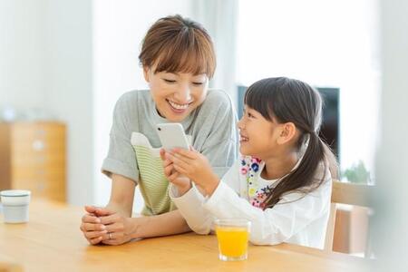 子どもを「大学・大学院まで行かせたい」　世界で比較してみると……日本の保護者に、意外な傾向！？【世界10カ国調査】