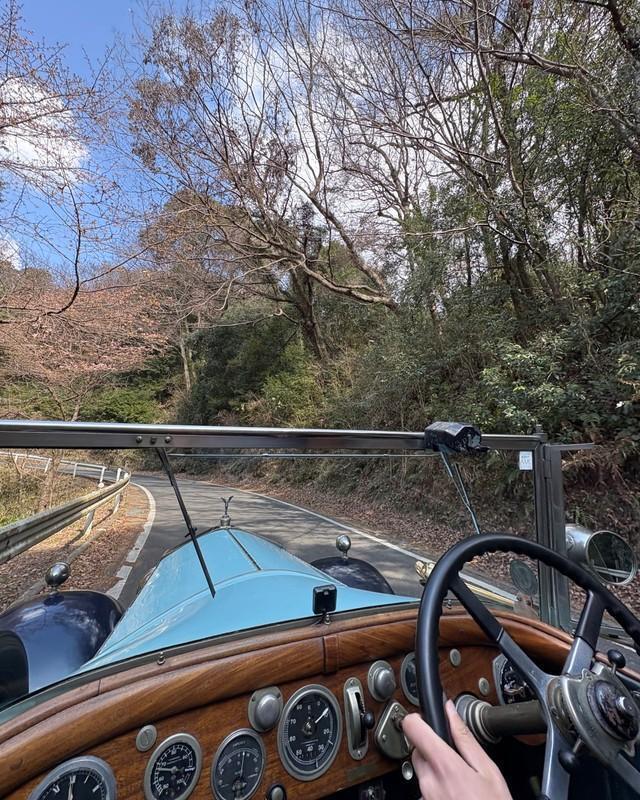 愛車でドライブ／W.K.Bさん（@WcCartney）提供