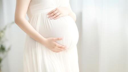 妊娠中に風疹に　※この画像はイメージです　（metamorworks/stock.adobe.com）