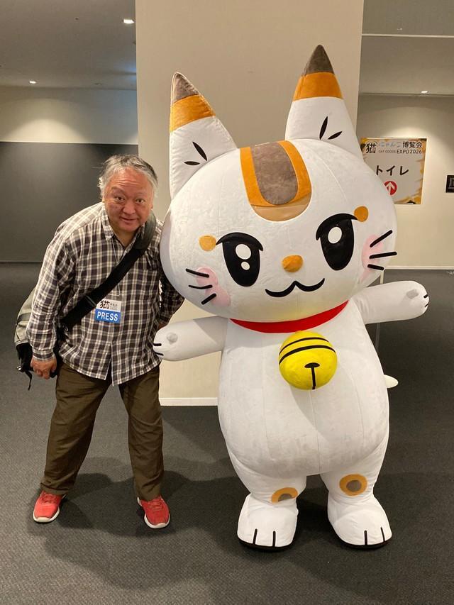 にゃんこ博覧会のマスコットキャラクター「ぱくちゃん」とのフォトタイムもあり