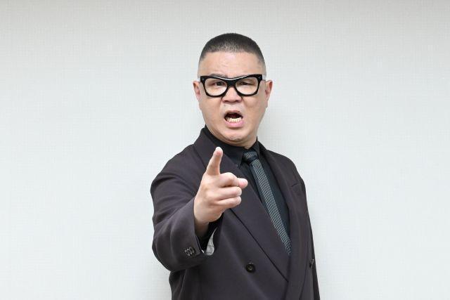 映画『正直不動産』に出演するシソンヌ・長谷川忍（撮影：磯部正和）