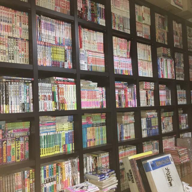 熱心な漫画ファンのたまさん（たまさん提供）