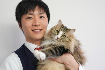 鶴上さんといぐさ。「実は甘えん坊のかまってちゃんです」