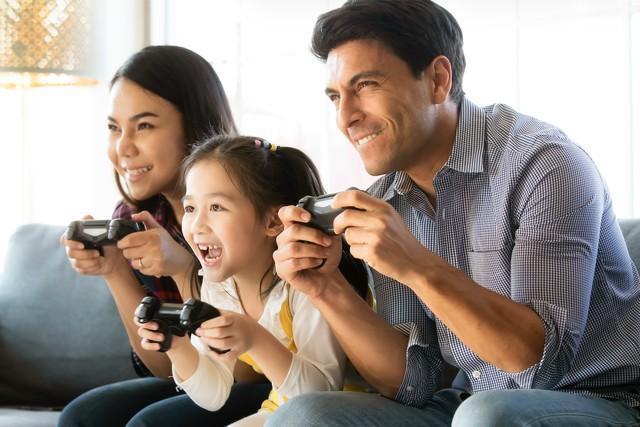 スーファミに熱中してたら…（Sura Nualpradid/stock.adobe.com）※画像はイメージ