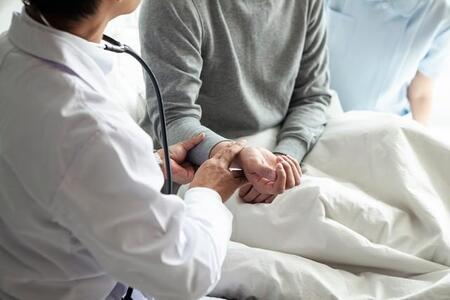 配偶者の死後に受け取れる給付金があるって本当？（Monet/stock.adobe.com）