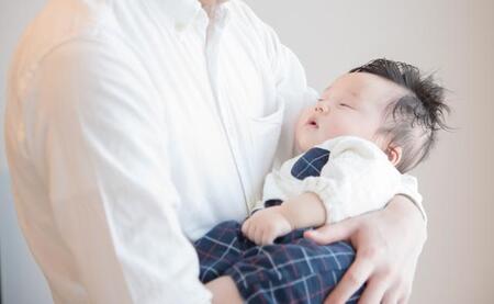 副市長が育休に入られます！※画像はイメージです（tatsushi/stock.adobe.com）