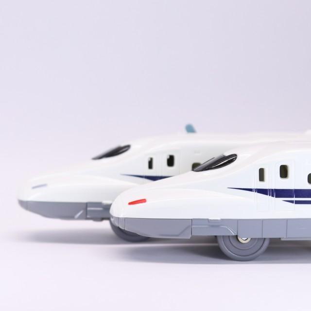 新幹線のプラレール　※画像はイメージです（Nakano/stock.adobe.com）