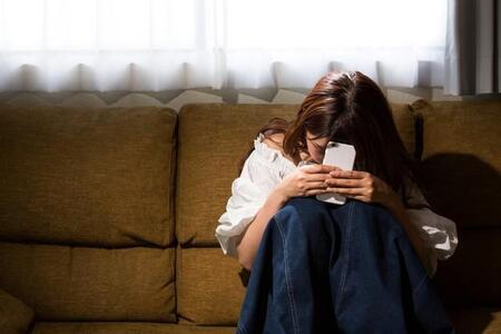 「スマホが止まる」危機に直面しても助けを求められない　※画像はイメージです（kei907/stock.adobe.com）