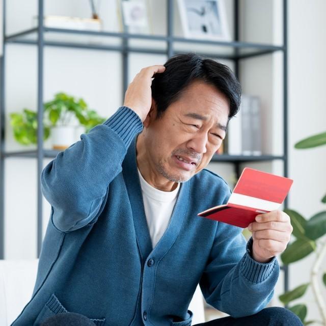 突然突きつけられる多額の相続税支払い　※画像はイメージです（arancione/photoAC）