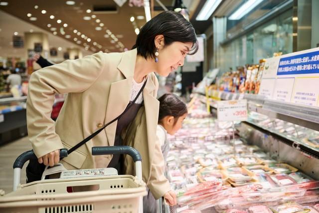 約6割が「価格の安さを重視することが増えた」　※画像はイメージです（One/stock.adobe.com）