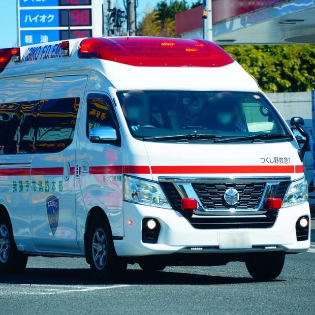 救急車に乗ったら追加で7700円必要？　※画像はイメージです（nkm03/photoAC）