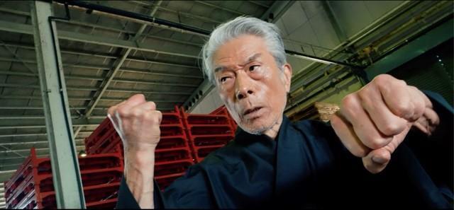 映画『夢物語 The Living Dragon』より