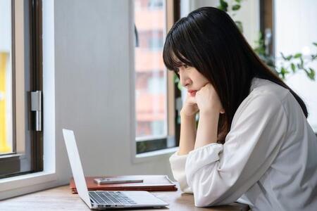 “ホワイトハラスメントを理由に転職”はあり？　※画像はイメージです（Yamatatsu/stock.adobe.com）