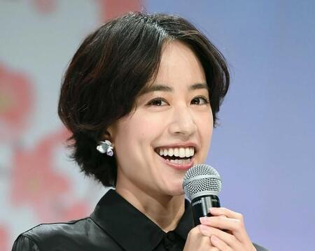 俳優の石橋静河さん