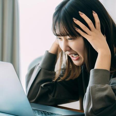奨学金以外の選択肢なんて知らなかった…　※画像はイメージです（とりすたー/photoAC）