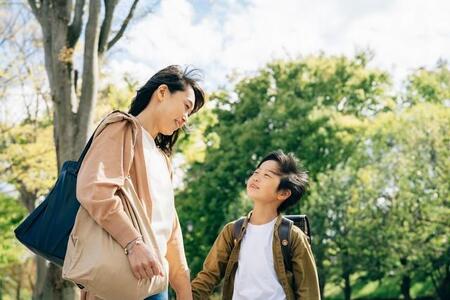 成長とともに変わる子どもへの支援※画像はイメージです（buritora/stock.adobe.com）