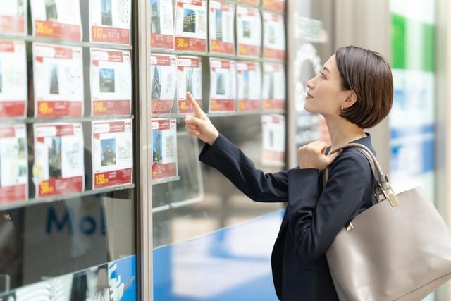 「不動産仲介賃貸」についての満⾜度ランキング1位は3社が並ぶ　※画像はイメージです（Peak River/stock.adobe.com）