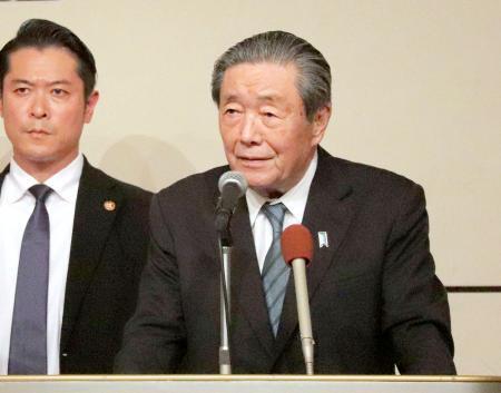 　宮崎市で応援演説をする自民党の森山幹事長＝２３日午後