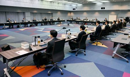 　危険運転致死傷罪の見直しを議論する法制審議会の部会＝２５日午前、法務省
