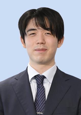 　藤井聡太六冠