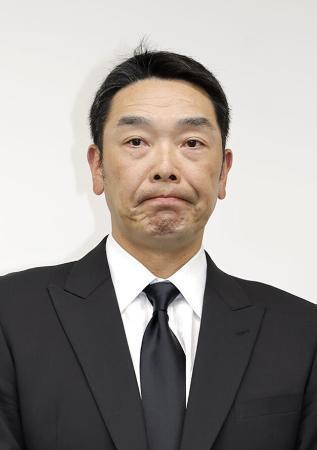 　プロ野球巨人の阿部慎之助前監督