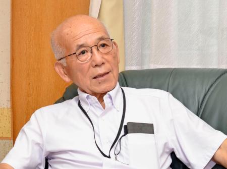 　インタビューに応じる元宮内庁長官の羽毛田信吾さん
