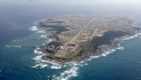 西之表市長に議会が辞職勧告　馬毛島の基地建設巡り、続投表明