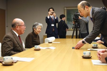 ノーベル平和賞受賞、市長に報告　長崎被災協「活動への激励」