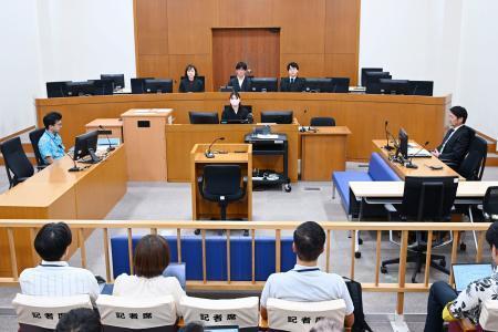 沖縄米兵、性的暴行「記憶ない」　基地の女性従業員、初公判