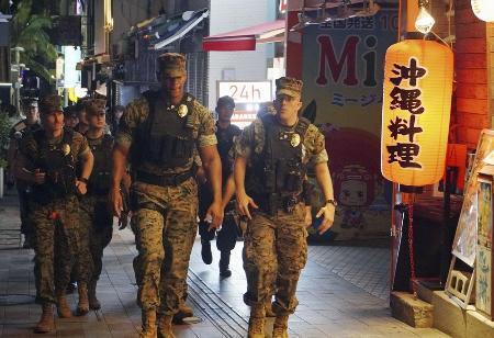 米軍、沖縄単独巡回停止か　民間人拘束と準機関紙報道