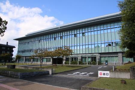 教団と政治「中心に安倍氏」　山上被告、敵意徐々に強く