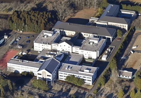 体調不良でも強制送還通告　１２年超収容の男性