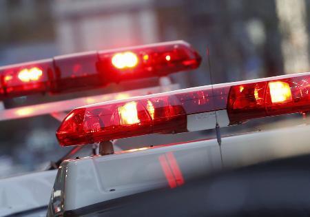 横浜の雑居ビルで裸の男性死亡　事件と事故の両面で捜査、県警