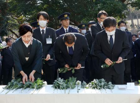 １１人犠牲の北茨城で追悼式　津波被害「教訓継承を」