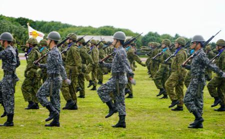 陸自与那国駐屯地１０年で式典　続く配備拡充、懸念の声も