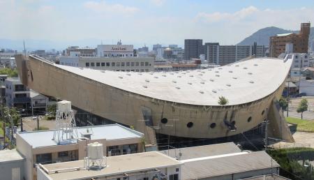 　丹下健三氏が設計した高松市の旧香川県立体育館