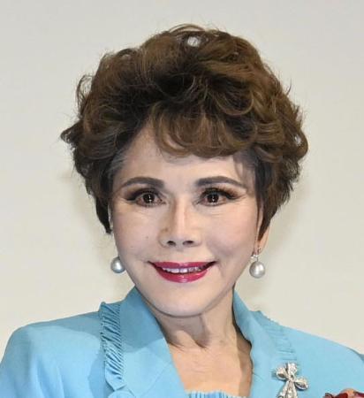 　デヴィ・スカルノ氏