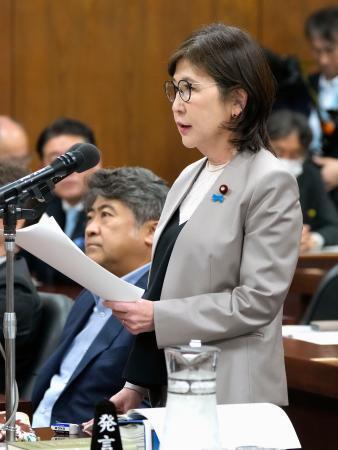 　衆院法務委で質問する自民党の稲田朋美元防衛相＝２７日午前