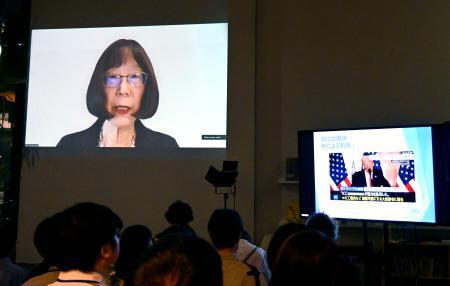 　ウェブプラットフォーム「ＣＡＬＬ４」のイベントにオンライン参加し、講演したＩＣＣの赤根智子所長＝６日午後、東京都内